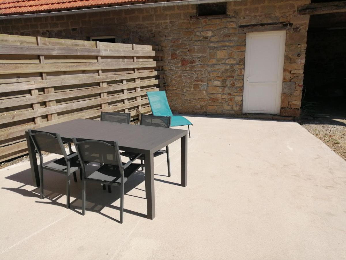 Maison Jullouville Au Calme Zewnętrze zdjęcie